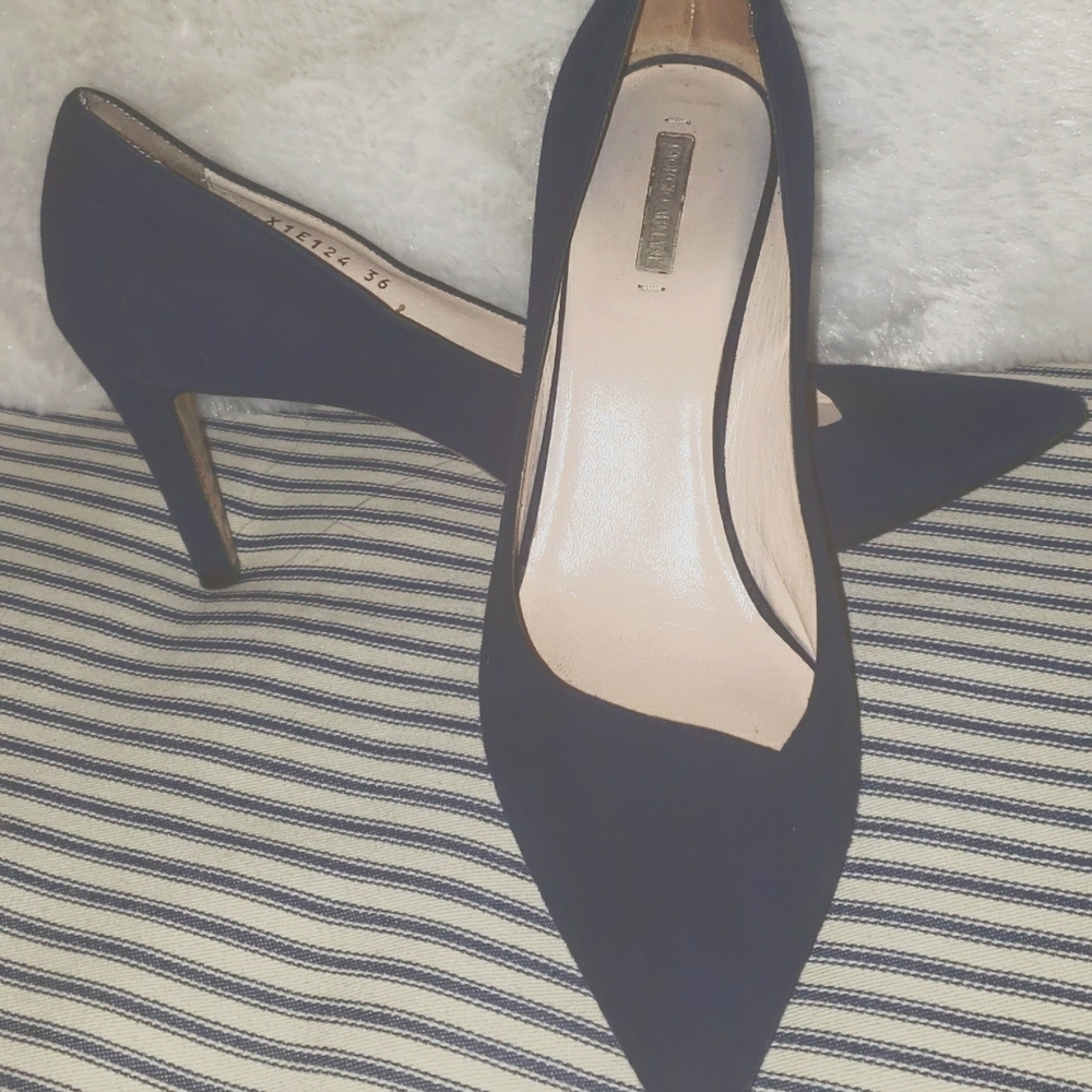 Giorgio Armani navy leather suede 3-inch heels Made in Italy